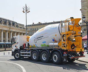 Unibéton dévoile son camion toupie entièrement GNV, une première en France