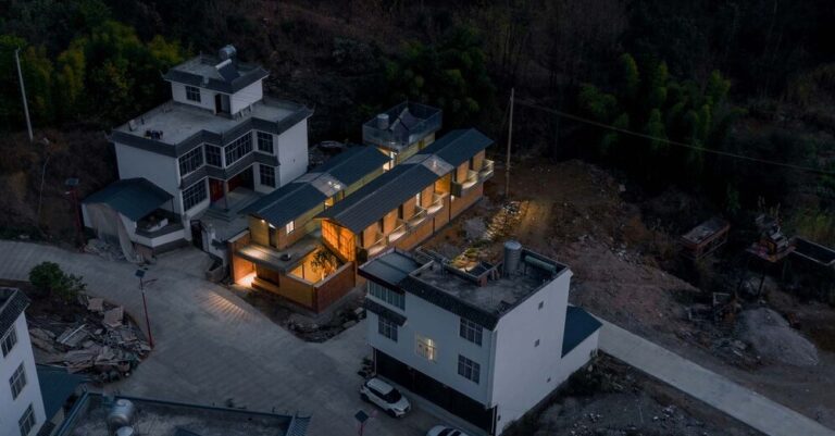 Un logement collectif résidentiel en pisé pour retraités chinois