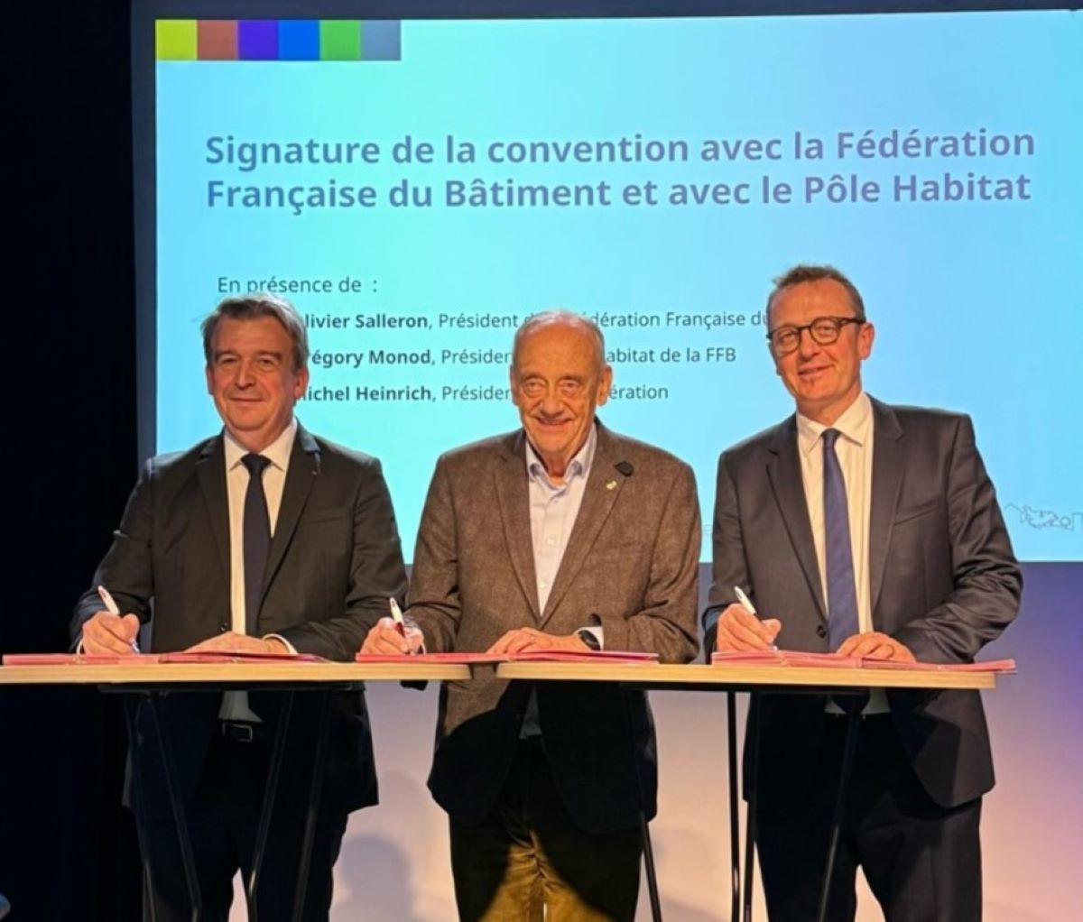 Signature d'un partenariat entre la FFB, le Pôle Habitat FFB et la SCoT