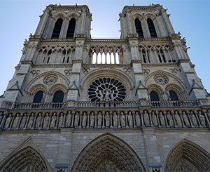 Incendie de Notre-Dame : des élus réclament une cartographie des taux de plomb