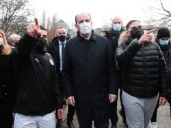 En visite à Grenoble, Jean Castex a constaté les "avancées" des quartiers prioritaires