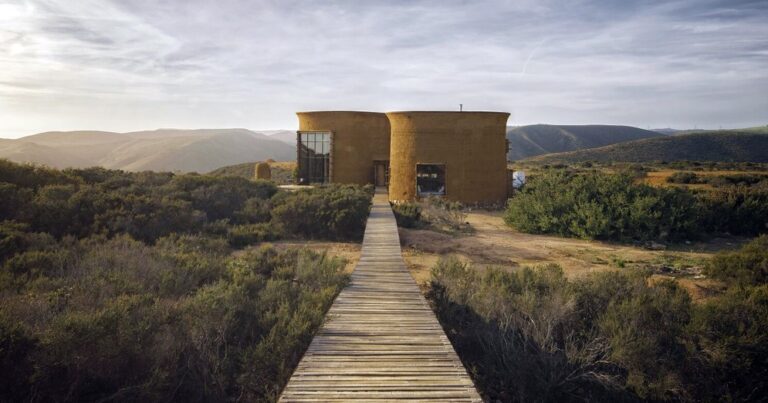Un projet en terre crue qui rend hommage à l’architecture vernaculaire des zones arides