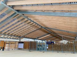 La Gare du Nord se dote d'une grande halle à vélos en bois et acier