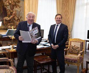 Le Président du Sénat Gérard Larcher a reçu le Président de la CAPEB Jean-Christophe Repon