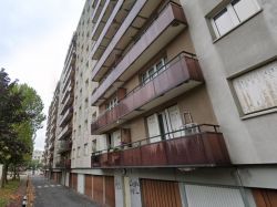 Feu de façade à Champigny-sur-Marne : les balcons en question