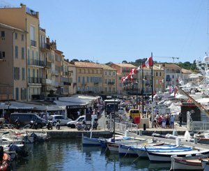Lutte contre le blanchiment : des agences immobilières de Saint-Tropez contrôlées