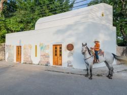 Au Mexique, une maison se transforme en restaurant design 