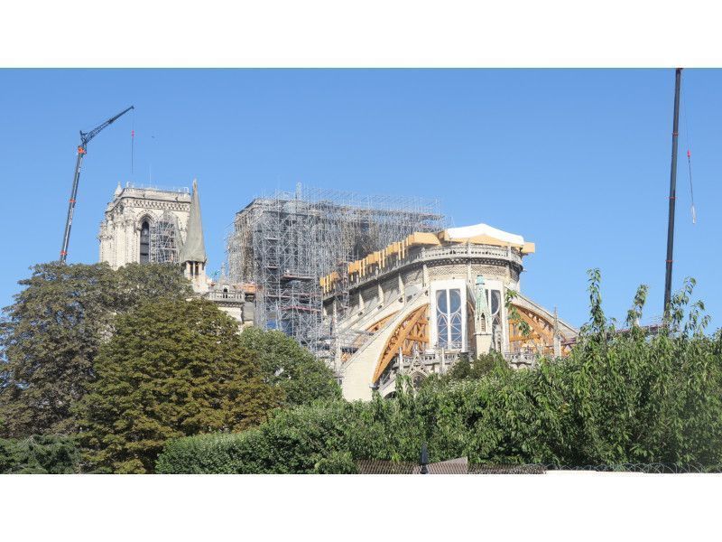 Notre-Dame : passe d'armes entre les architectes et Construiracier