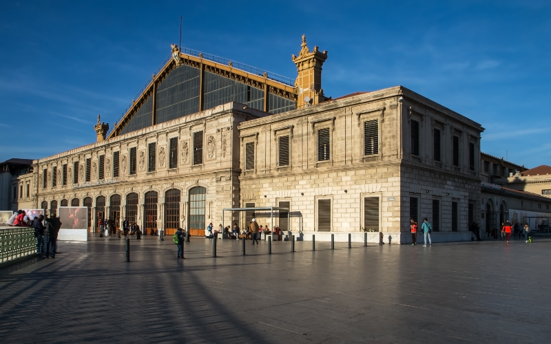 le projet d extension de la gare de marseille saint charles d voil