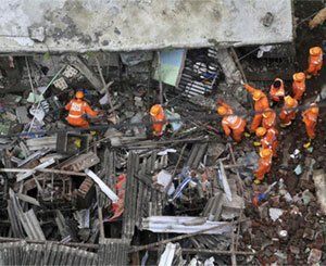 39 morts dans l'effondrement d'un immeuble en Inde selon un nouveau bilan
