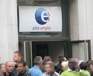 La baisse du chômage "va continuer" s'il n'y a "pas de changement de la donne macroéconomique"