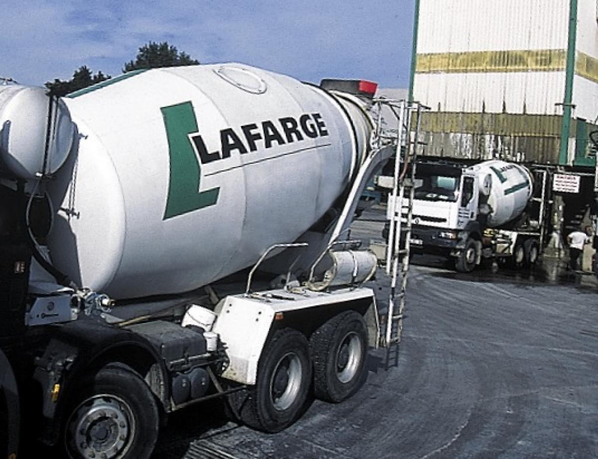 Pompili annonce le contrôle des sites Lafarge sur la Seine en IDF