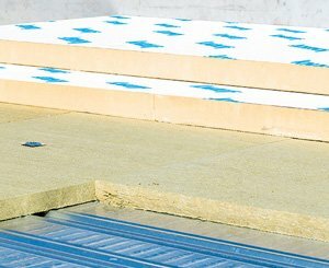 Knauf Thane OpTTI® : la nouvelle isolation polyuréthane optimale pour les toitures supports d’étanchéité