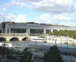 Le secteur financier français reste solide, selon Bercy et la Banque de France