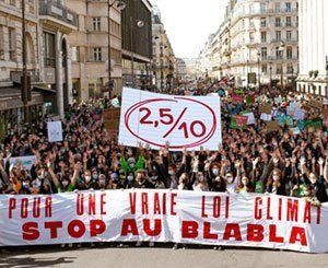 Forte mobilisation partout en France pour dénoncer le manque d'ambition du projet de Loi Climat