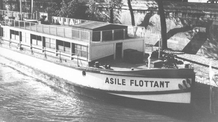 A Paris, l’Asile Flottant de Le Corbusier nec mergitur