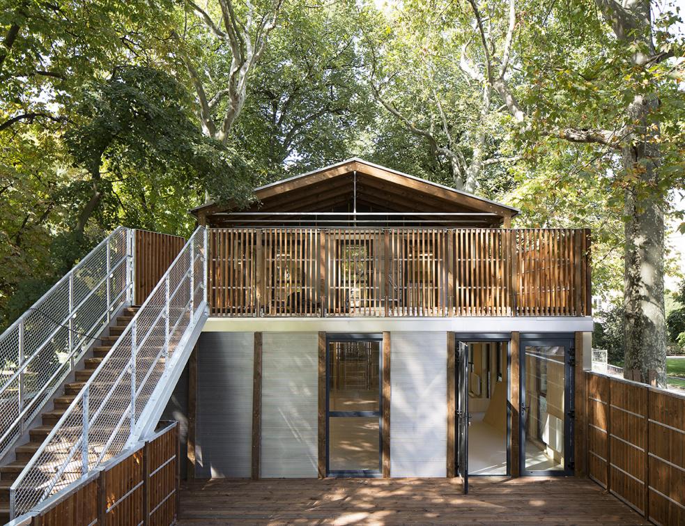 Une nouvelle crèche éphémère en bois voir le jour à Paris