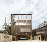 Une école topographique signée LA architectures, à Paris