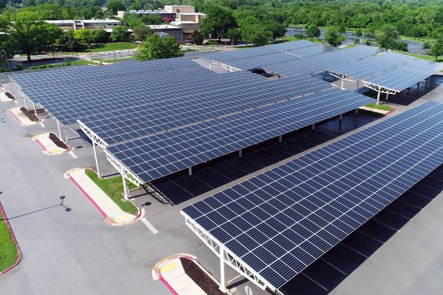 Les ombrières photovoltaïques sur les parkings constituent un énorme potentiel de 10 GWc