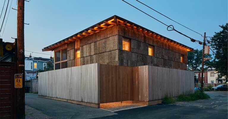 Une maison entièrement compostable en bambou, liège et bois à Washington DC
