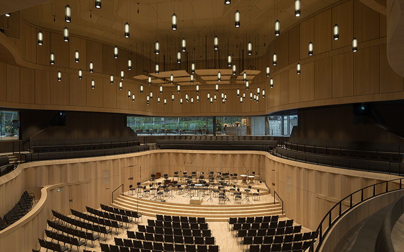 knauf ceiling solutions enrichit sa gamme wood design