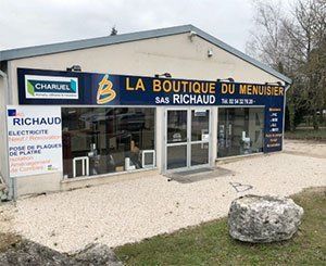 Charuel affiche sa nouvelle identité visuelle