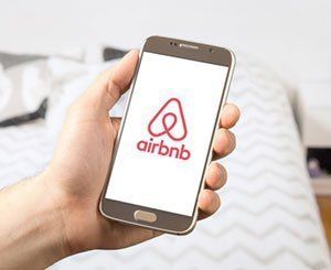 Airbnb veut lutter contre les soirées non autorisées dans ses logements