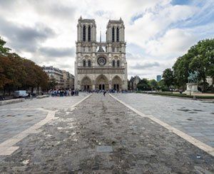 Le choix du projet de réaménagement des abords de Notre-Dame à l'été 2022