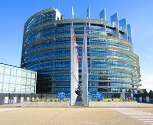 Le Parlement européen exige une économie neutre en carbone, durable et non toxique d'ici 2050