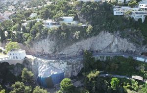 Minage d’une masse rocheuse en milieu urbain à Roquebrune-Cap-Martin