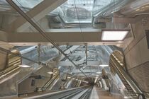 Porte Maillot, une gare high-tech cachée sous terre 