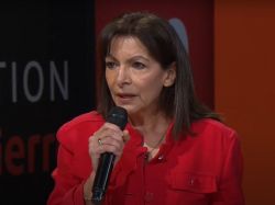 Logement : "Je suis du côté des maires bâtisseurs", promet la candidate Anne Hidalgo