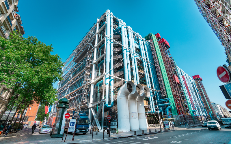 le centre pompidou va faire peau neuve