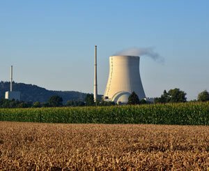 Le gouvernement défend un "plan Marshall des compétences" pour les métiers qui participent à la construction des réacteurs nucléaires