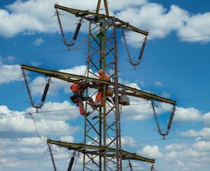 Transition énergétique : embauche électriciens de haut vol pour recâbler le Royaume-Uni