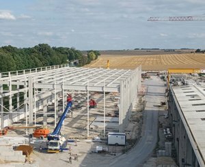 Extension de l’usine de Capremib à Cormicy (51) : une charpente en béton structure le nouveau bâtiment