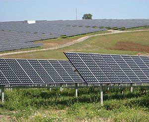 Un "nouveau scénario" d'ici un an pour un projet solaire contesté dans le Larzac