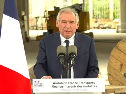 Infrastructures : F.Bayrou veut rendre le financement "durable, crédible et soutenable"