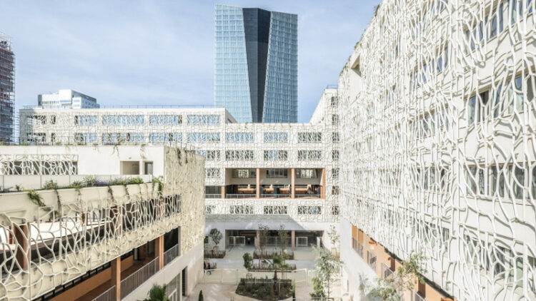 À Marseille, la Cité Scolaire Internationale signée Ricciotti et Carta
