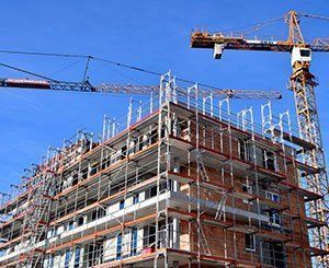 La construction de logements baisse encore en 2019, mais moins qu'en 2018