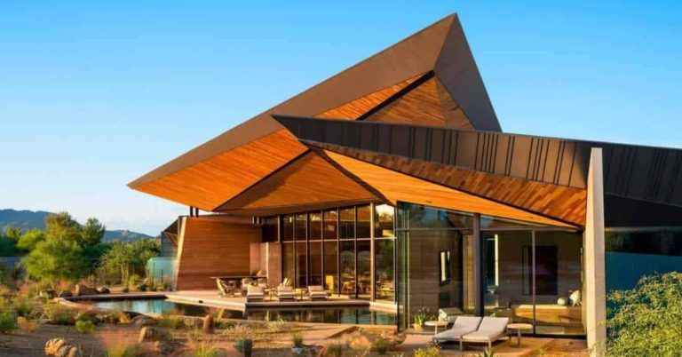 Spectaculaire maison en pisé dans le désert de l’Arizona